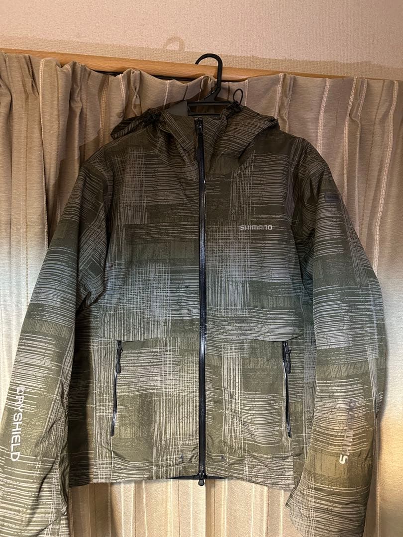 シマノ防寒着PRYSHIE LD美品
