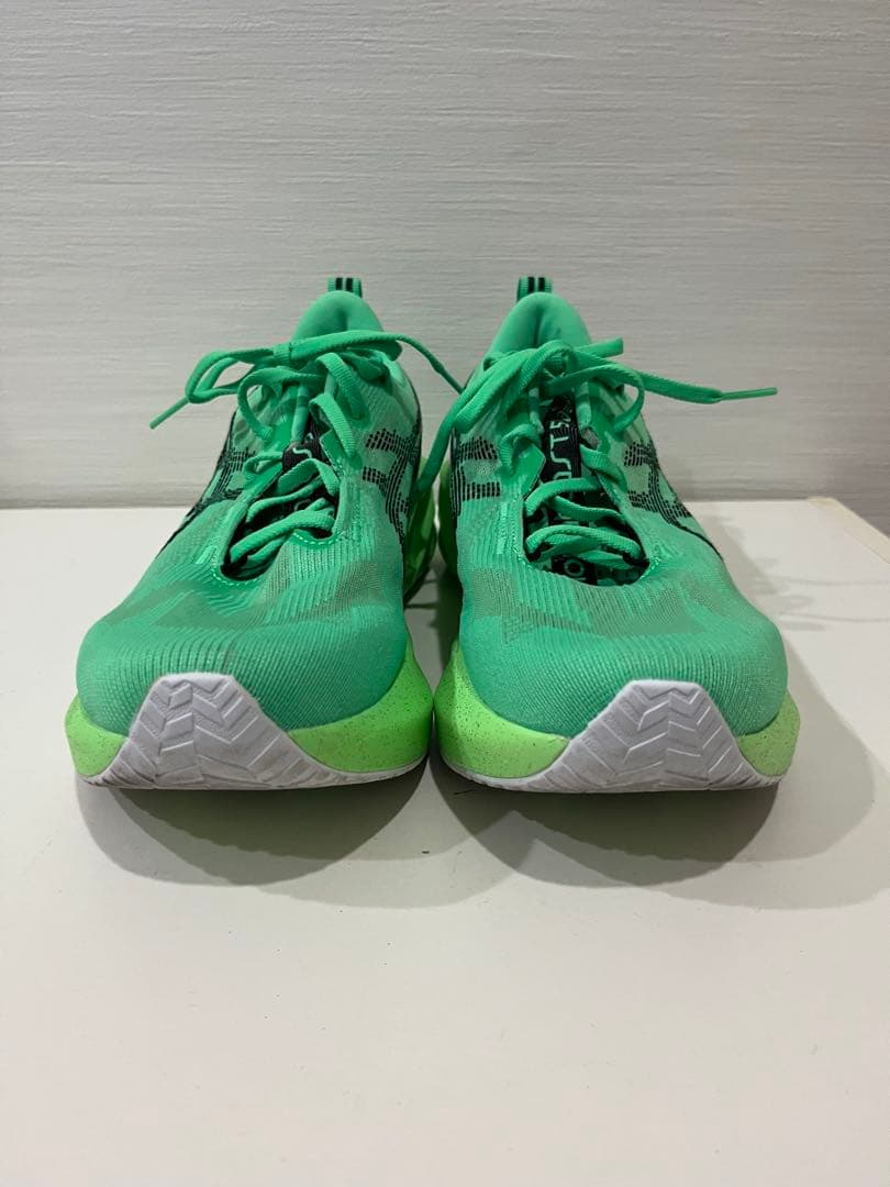 ASICS シューズ ノヴァブラスト 5 ほぼ未使用1回＋ZAMSTインソール付
