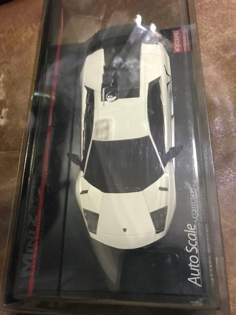 ミニッツ ランボルギーニ LP670-4 SV ホワイト