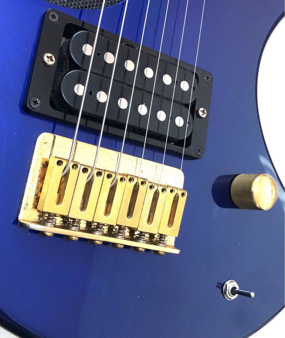 【美品】ZO-3C メタリックブルー アンプ内蔵ミニギター 専用ケース付き！！