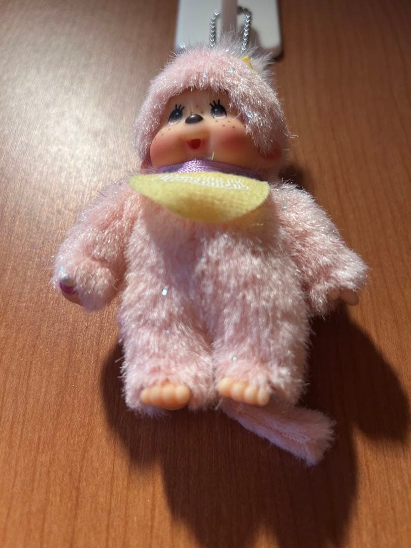 新品 モンチッチ ピンク ラメ キーホルダー　非売品
