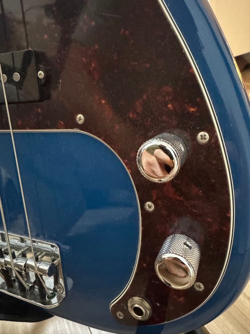 Fender Precision Bass 青