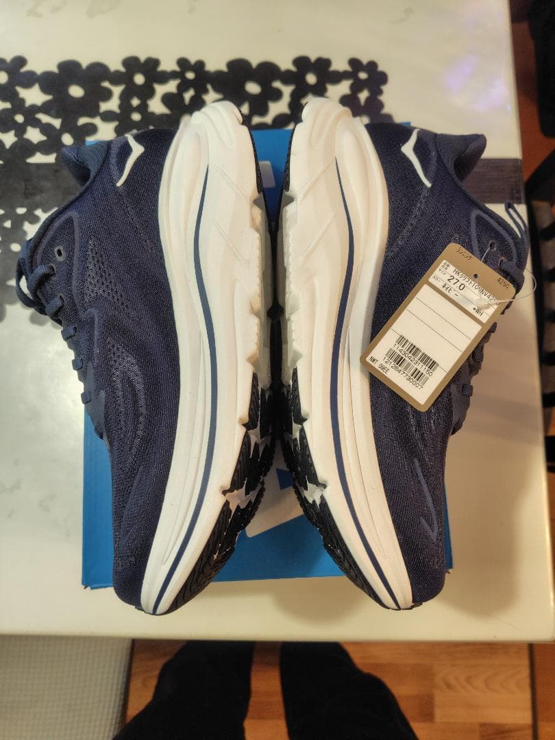 [未使用品] HOKA CLIFTON 10 27cm WIDE