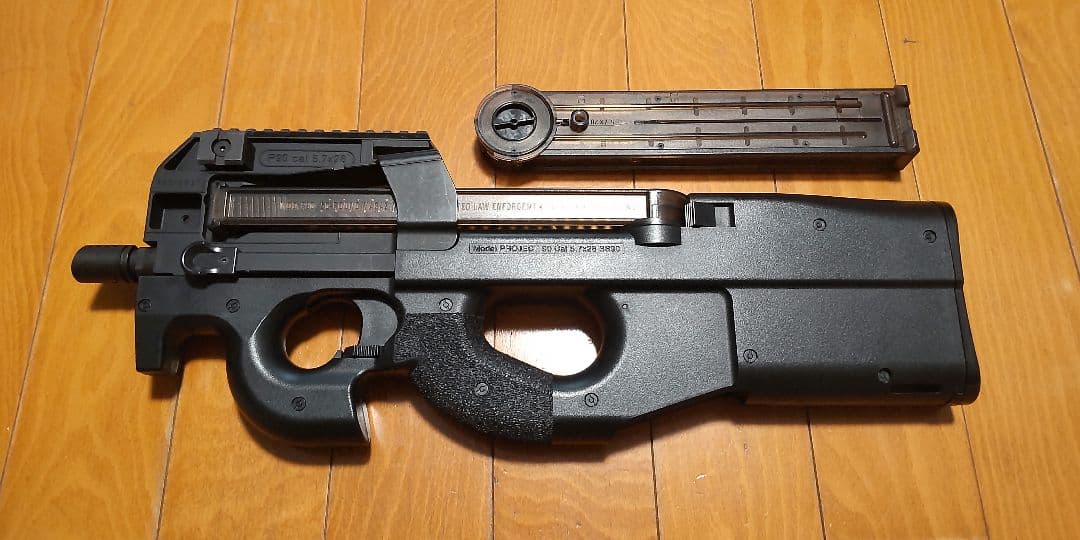 東京マルイ P-90 TR仕様 スタンダード 電動エアガン　外箱説明書あり
