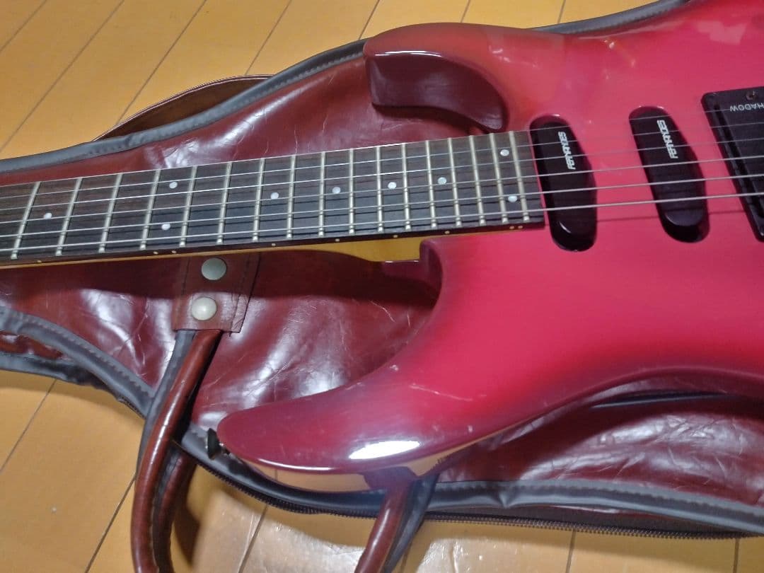 FERNANDES　フェルナンデス FR-75？ SHADOW ピックアップ