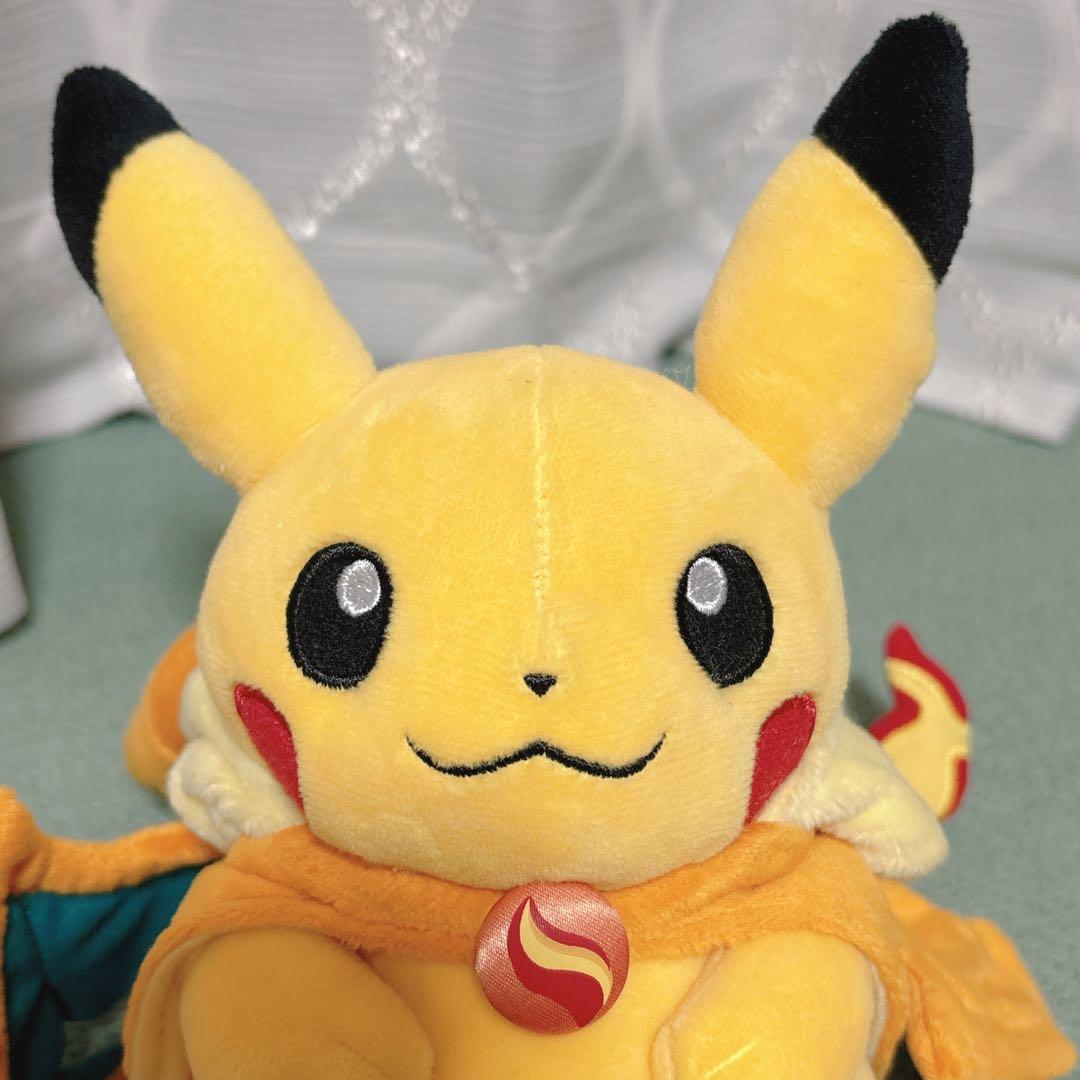 ポケモンセンターメガトウキョーのピカチュウ ぬいぐるみ