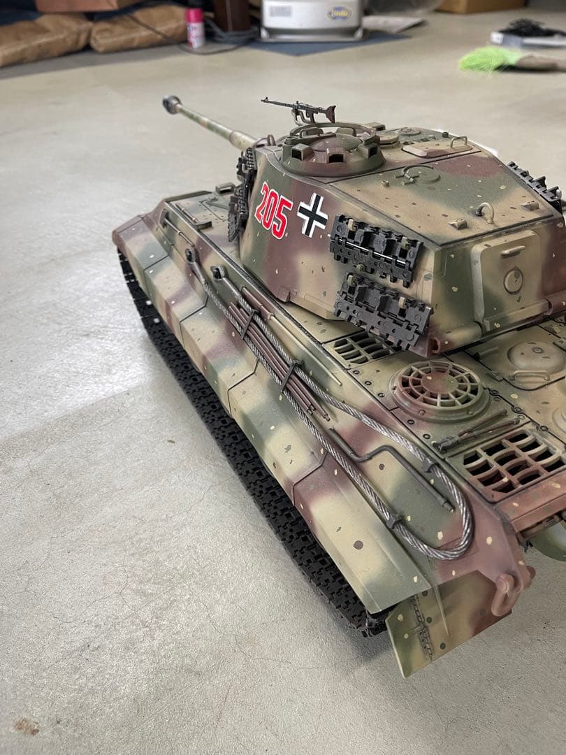 ヘンロン1／16 キングタイガーラジコン戦車　ジャンク