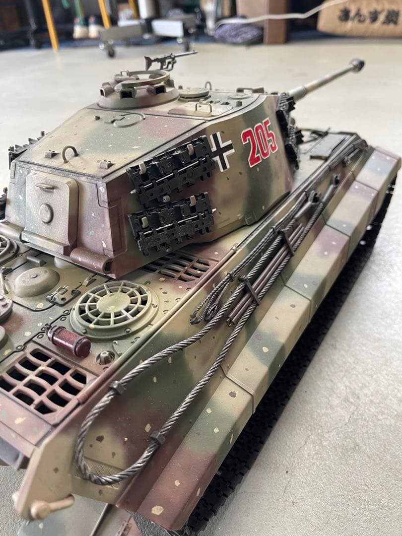 ヘンロン1／16 キングタイガーラジコン戦車　ジャンク