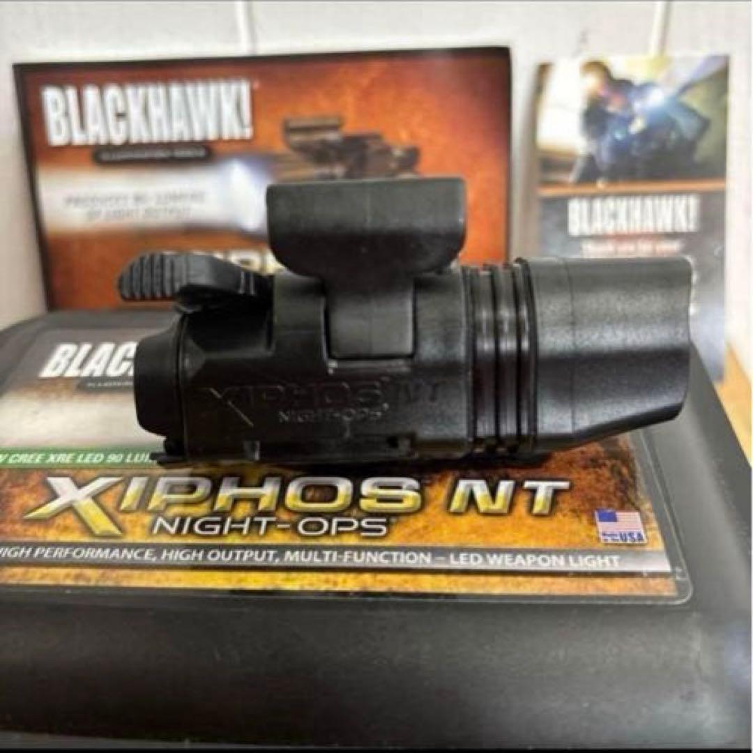 未使用品　米軍　USA製 BLACKHAWK XIPHOS NT ウェポンライト