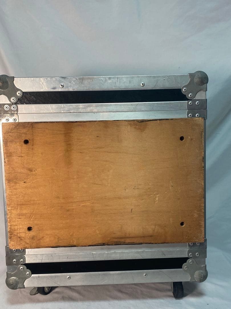 2786❣️ ARMOR ( アルモア ) 7Uラックケース　キャスター付き