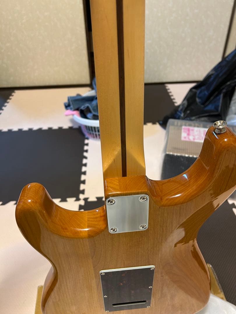 ギター Fender Hybrid II Stratocaster Vintage