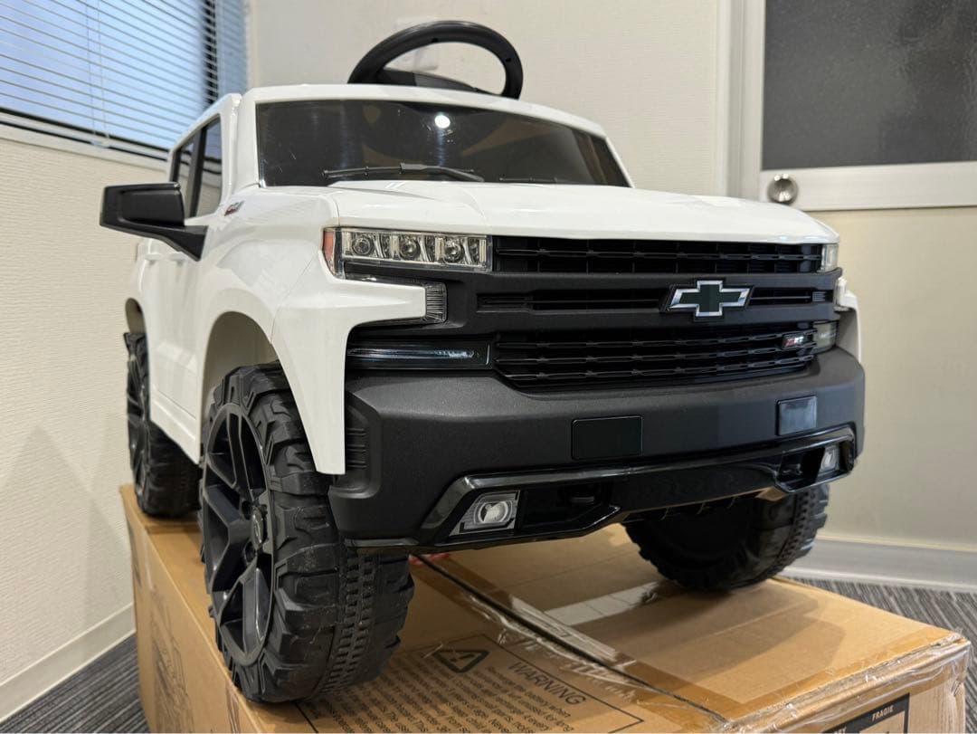 ⚠️現在販売一時停止中❗️購入不可‼️シルバラード　電動乗り用自動車