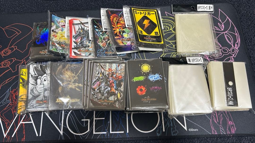 デュエルマスターズ　公式　絶版　スリーブ　まとめ売り