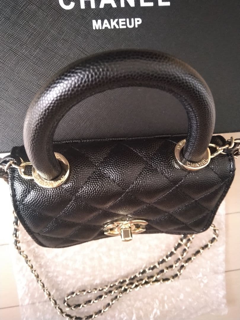 ♡*様 CHANEL ノベルティ ショルダーバッグ トップハンドル 黒 ブラック