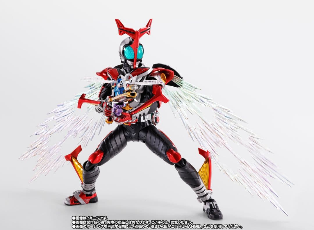 S.H.フィギュアーツ 真骨彫製法 仮面ライダーカブト ハイパーフォーム10th