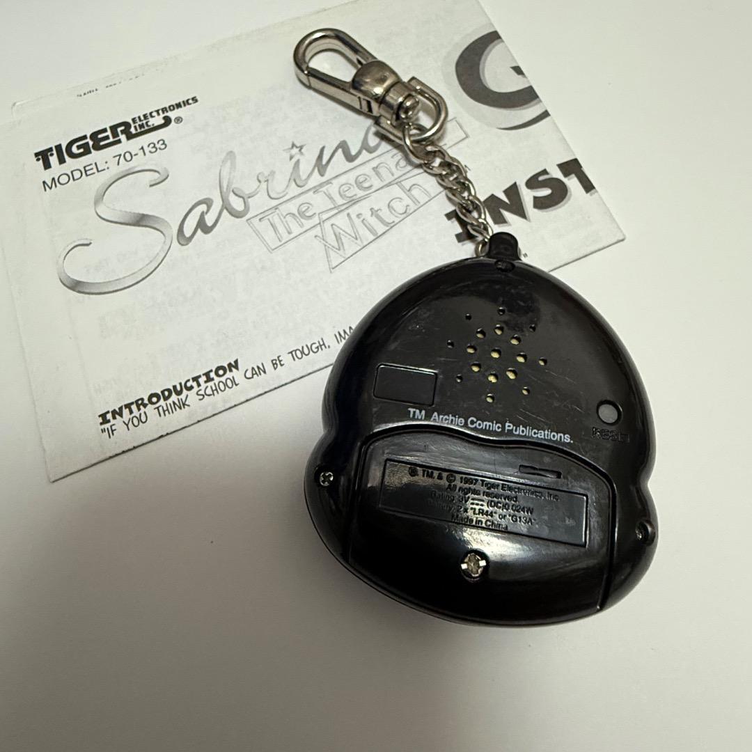 TIGER Sabrina たまごっち　ペット育成ゲーム