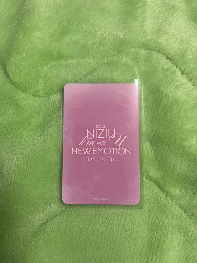 珍商品　NiziU　マヤ　FCくじサイン入りチェキ
