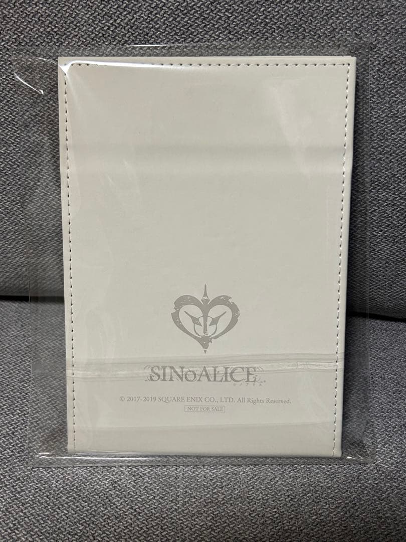 SINoALICE スノウホワイト　非売品キャラクター投票一位記念ミラー　レア