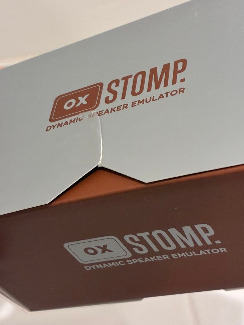 UNIVERSAL AUDIO OX STOMP スピーカーエミュレーター