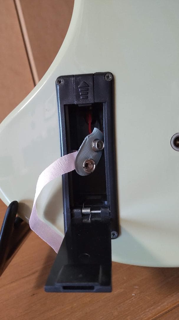 （サンダー）Fernandesフェルナンデス　ZO-3　動作品