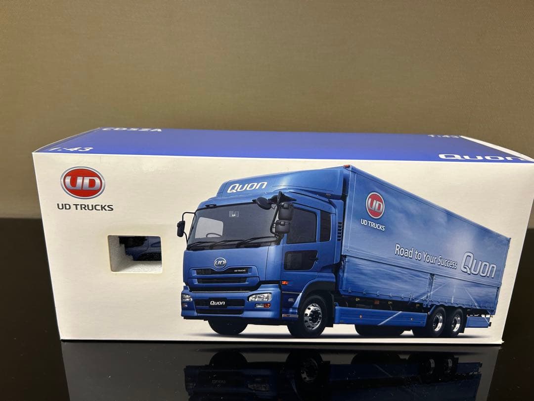 1/43 CD5ZA UD TRUCKS QUON クオン プロモーションモデル