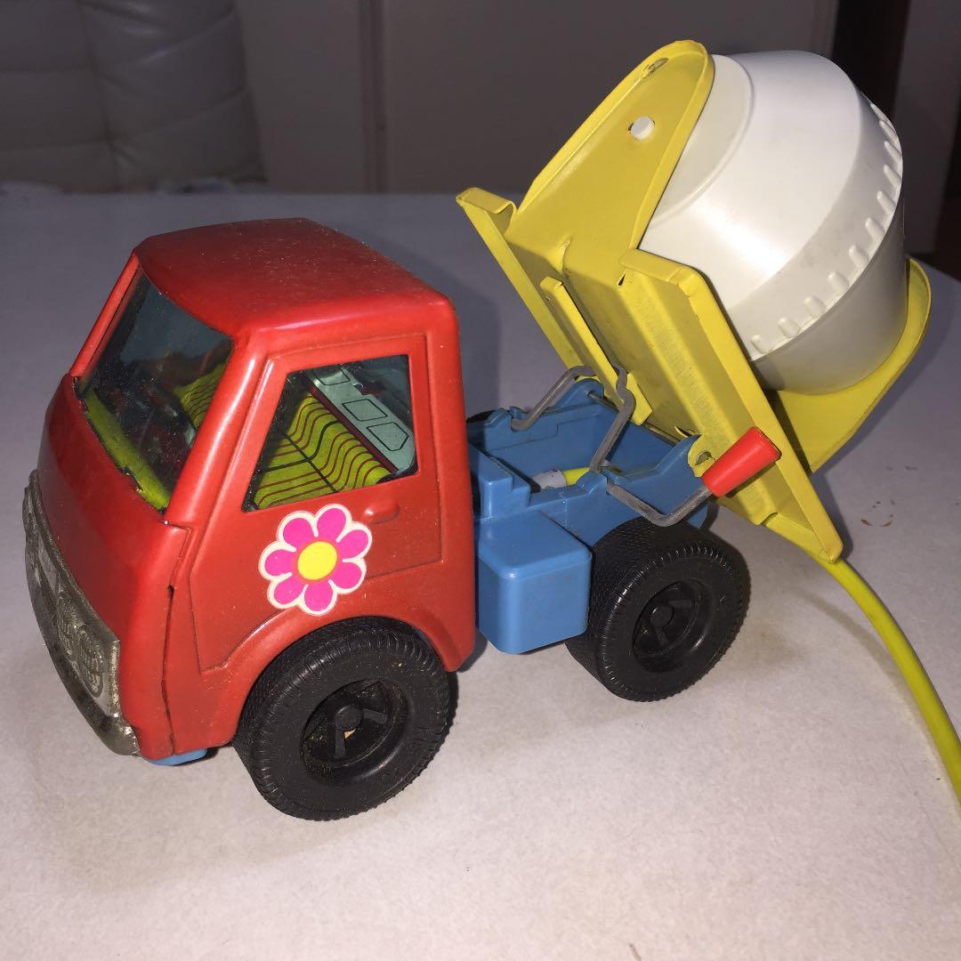 DAIYA ミキサー車