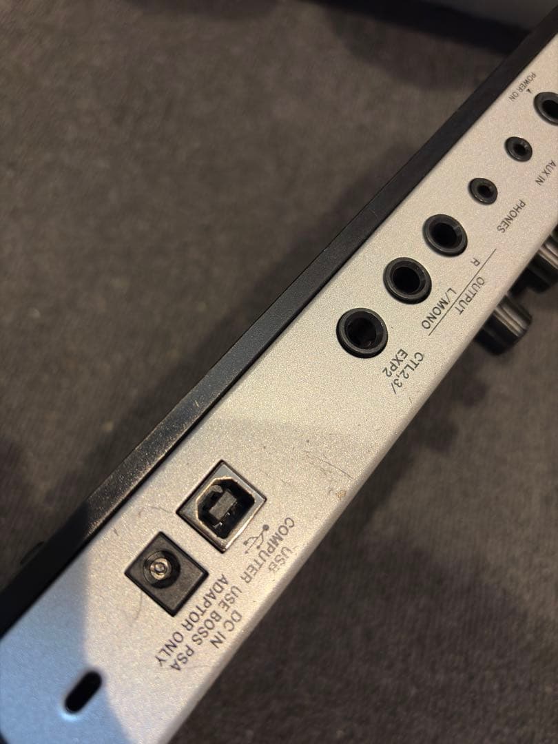 BOSS GT-1B ベースエフェクター