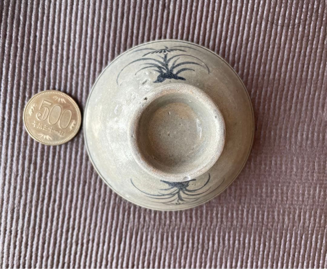 李朝 磁器 花模様 酒杯 直径約8.3cm