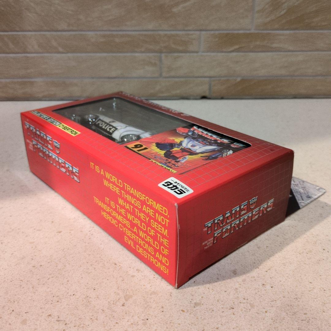 トランスフォーマー　復刻版　サイバトロン　クランプダウン e hobby 限定