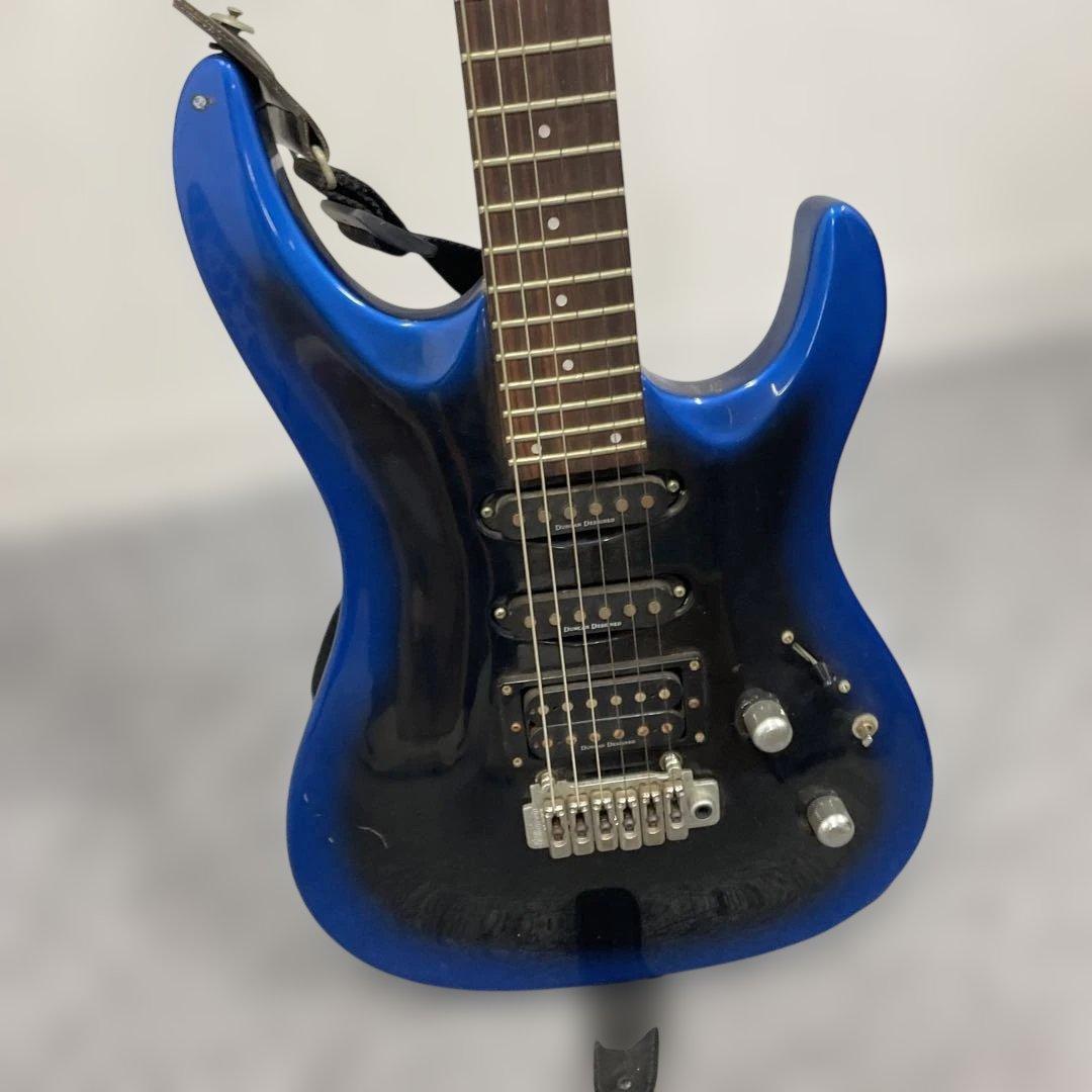 AriaPro II MAGNA series 青いエレキギター