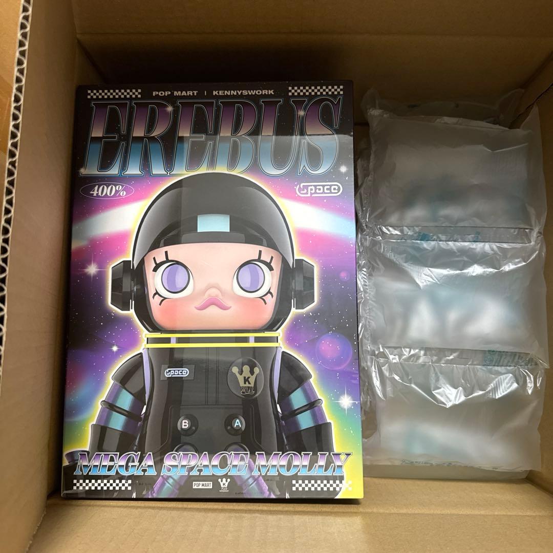 ポップマート MEGA SPACE MOLLY 400% EREBUS【新品】